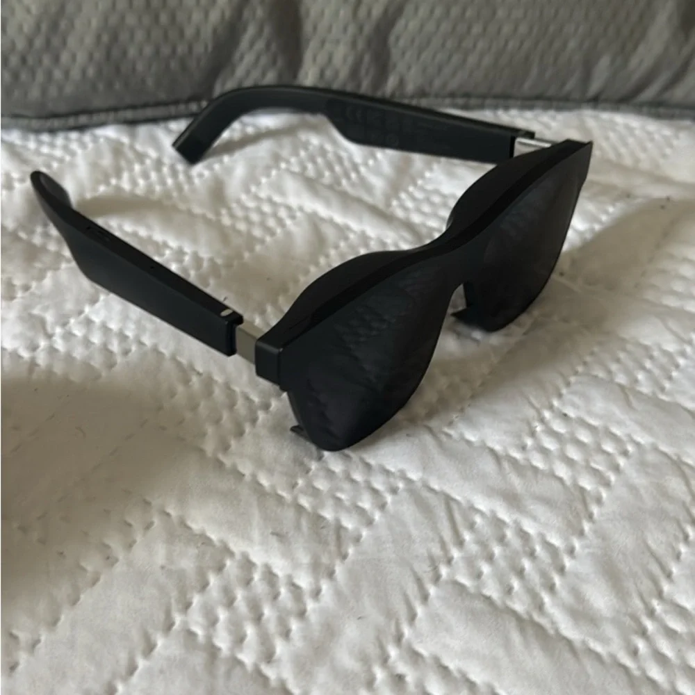 Xreal air 2 pro